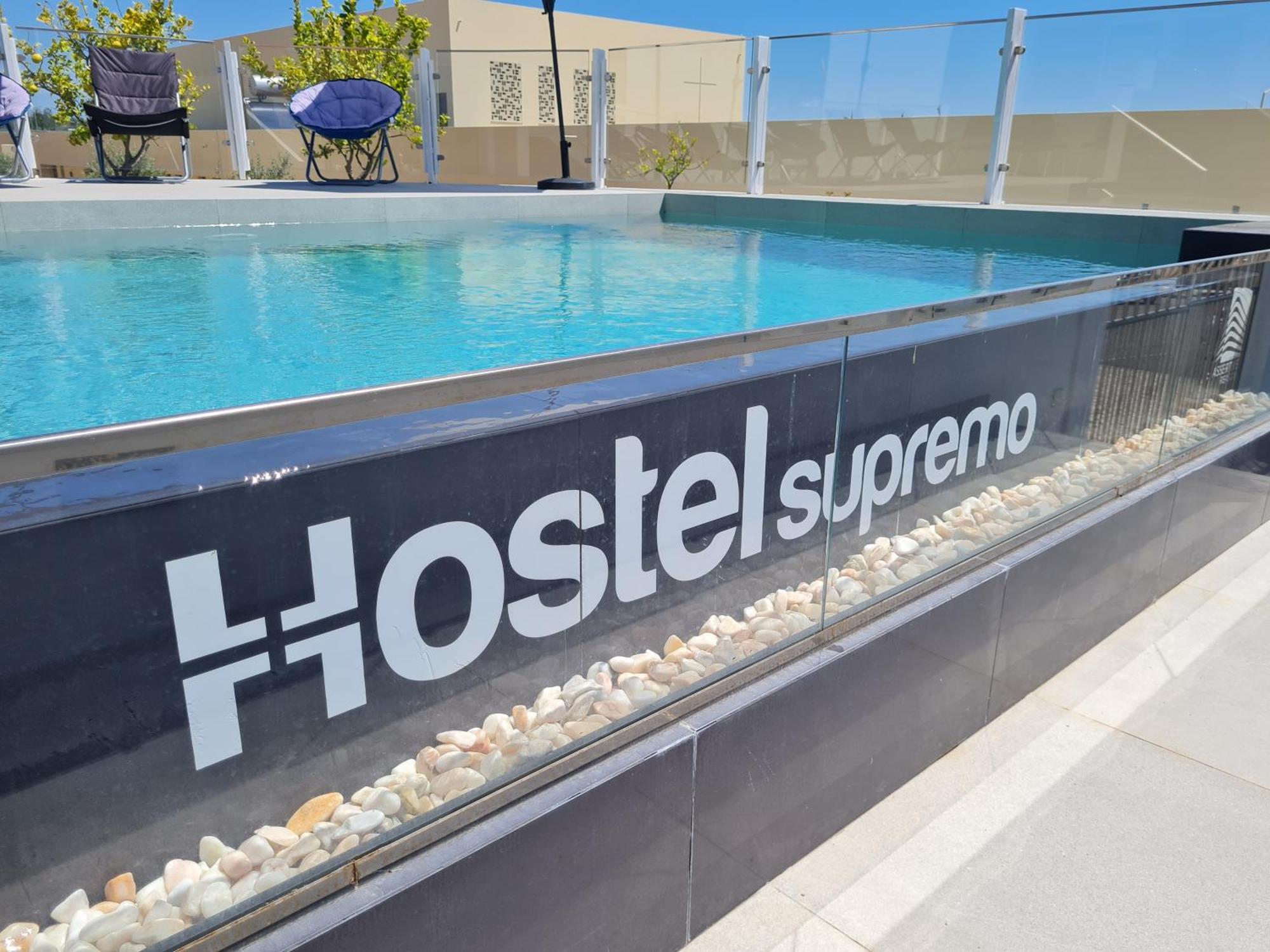 Hostel Supremo Armacao de Pera Ngoại thất bức ảnh